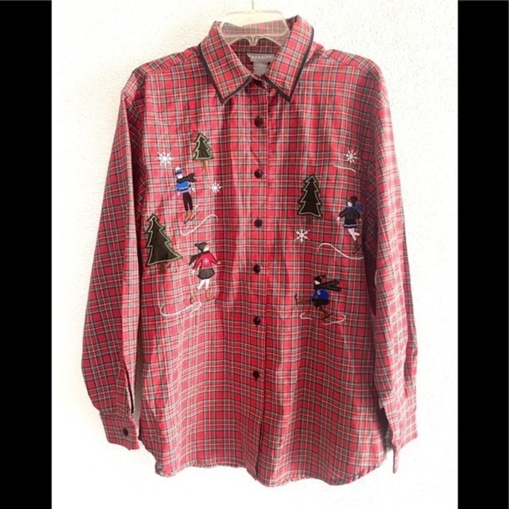 CAPACITY winter delight Christmas button up shirt
